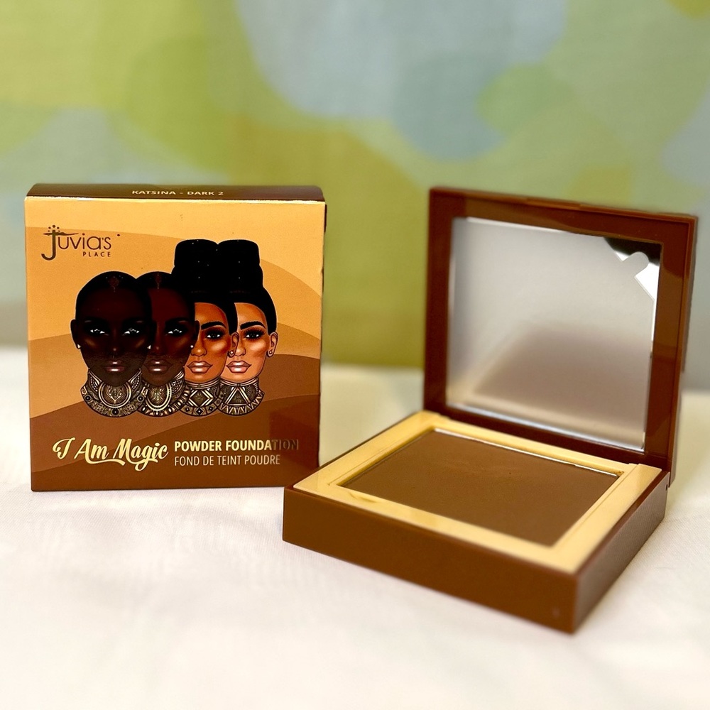 NIB Juvias Place I Am Magic Powder Foundation- Katsina